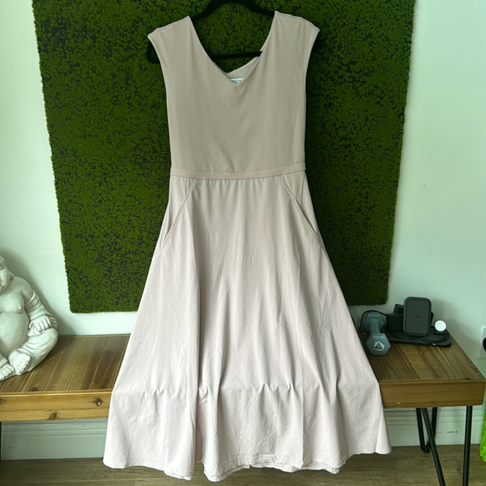 Athleta midi dress